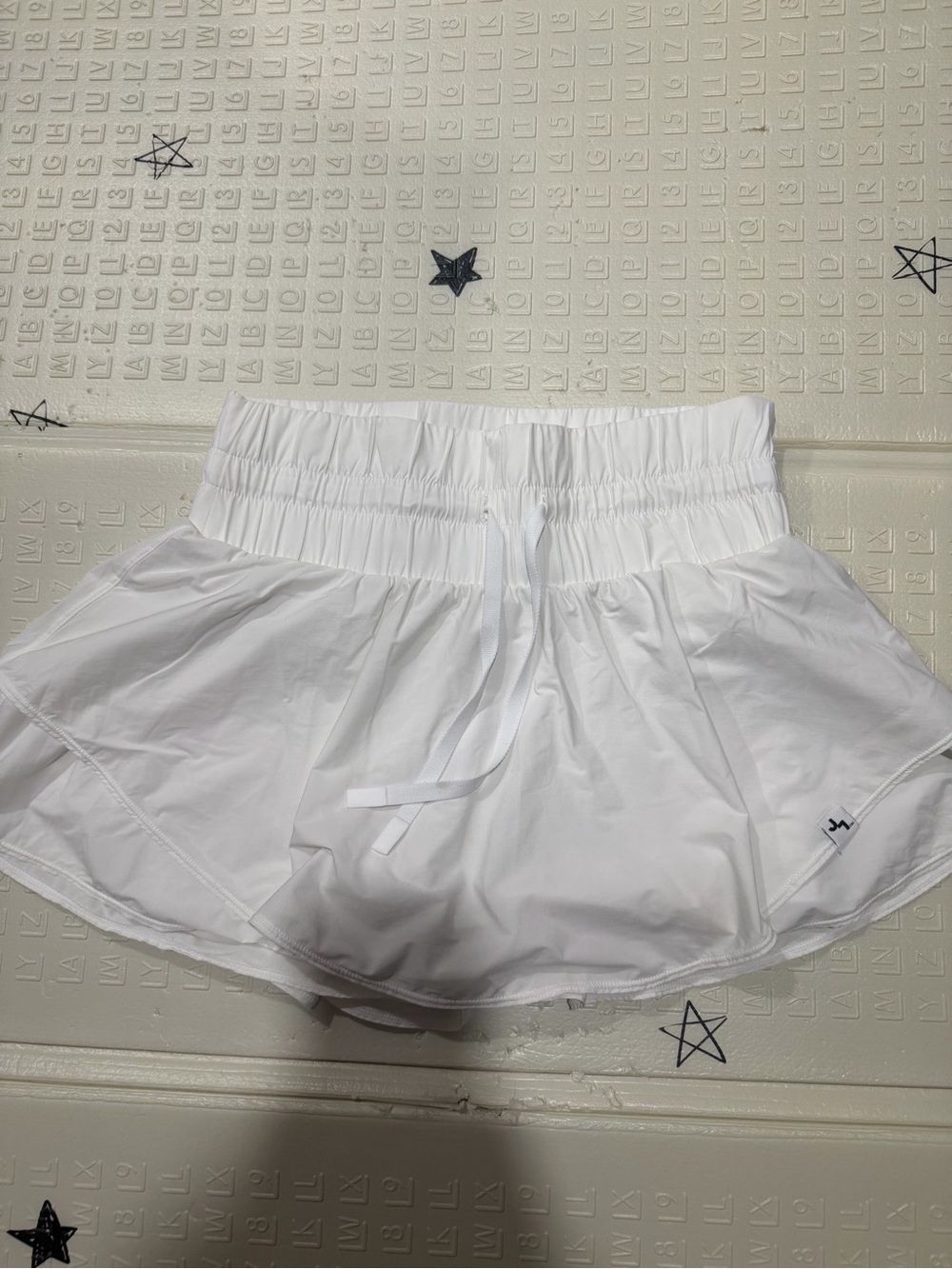 JoyLab White Athletic Skort with Elastic Waistband